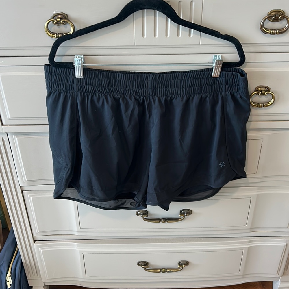 Athleta never worn shorts